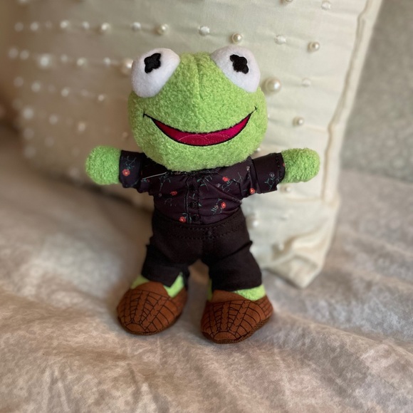 Disney Toys Disneys Kermit The Frog Nuimos Plush With Outfit Poshmark